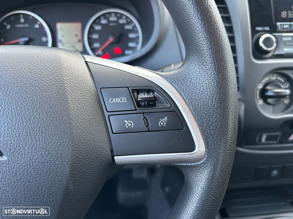 Mitsubishi L200 2.4 DI-D CD Invite 2WD - 14