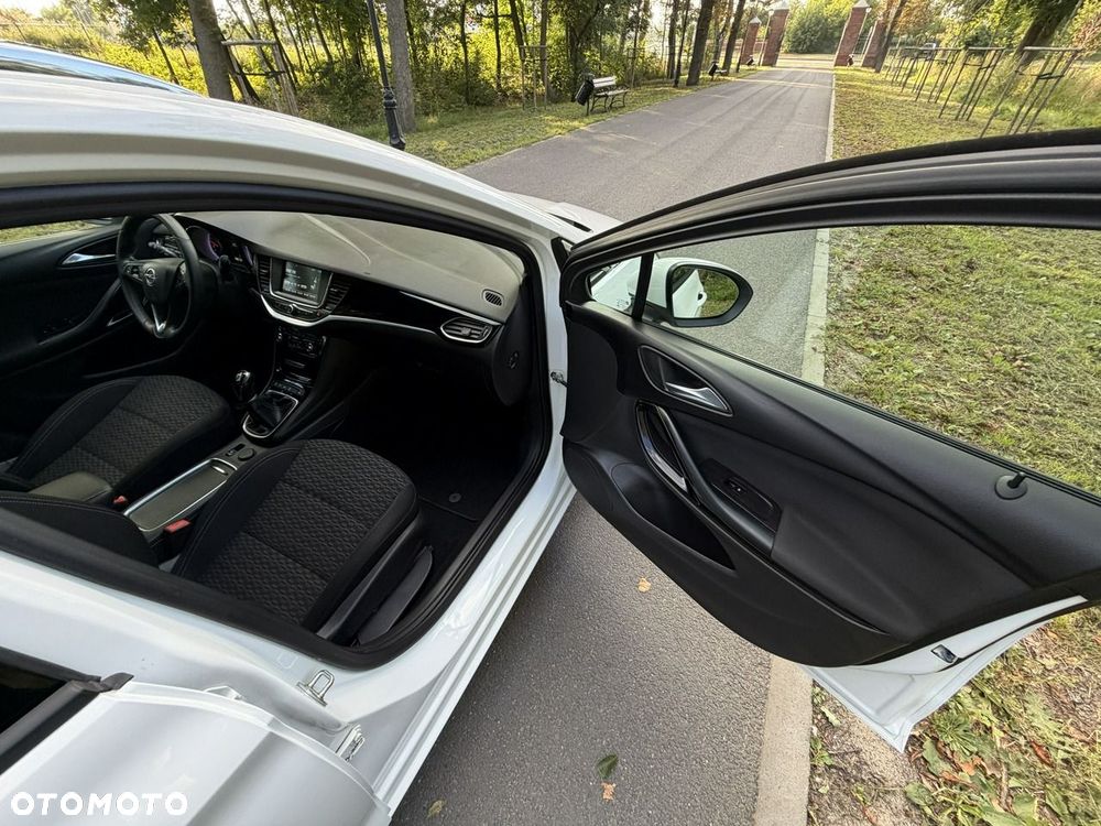 Opel Astra - 31