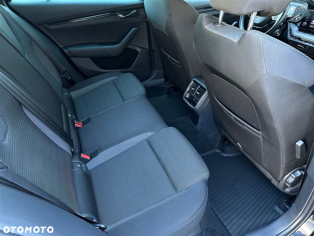 Skoda Octavia 1.5 TSI ACT Ambition DSG - 7