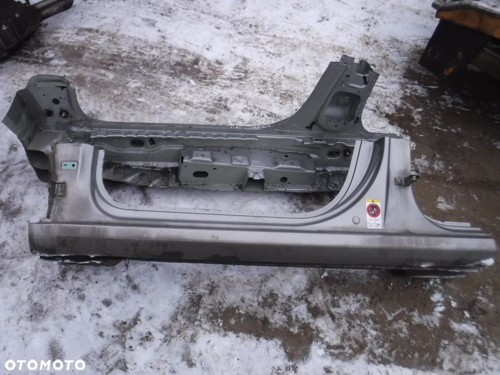 Skoda Superb II 2 prog progi slupek hb sedan kombi - 4