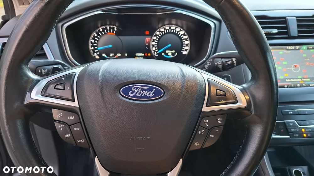 Ford Mondeo SW 2.0 TDCi Titanium PowerShift - 31
