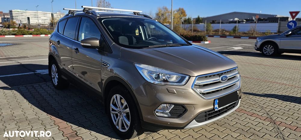 Ford Kuga - 3
