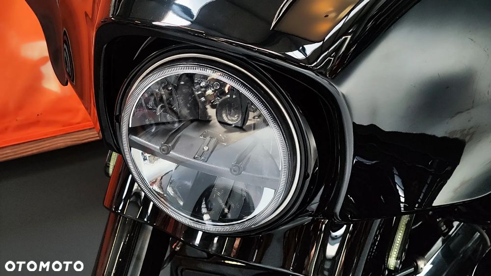 Harley-Davidson FLHXS Special - 20