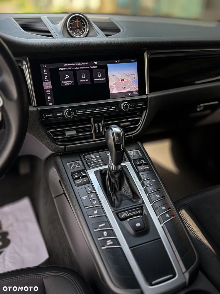 Porsche Macan Standard - 11