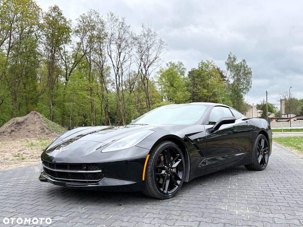 Chevrolet Corvette - 10