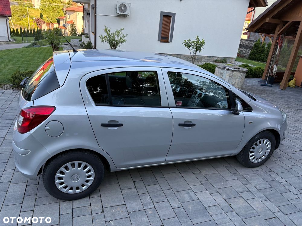 Opel Corsa - 13