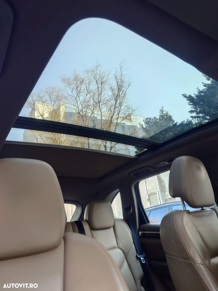 Porsche Cayenne - 13