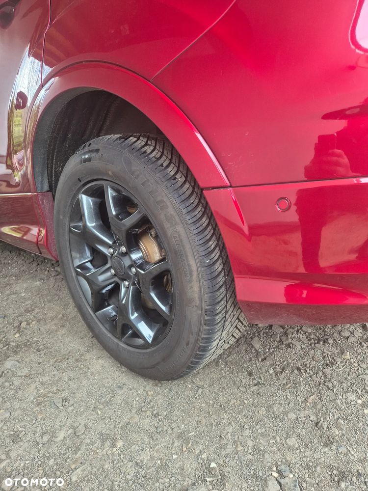 Ford Kuga 2.0 TDCi 4x4 ST-Line - 40