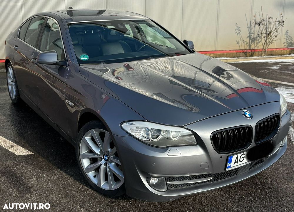BMW Seria 5 530d xDrive Aut. Luxury Line - 1