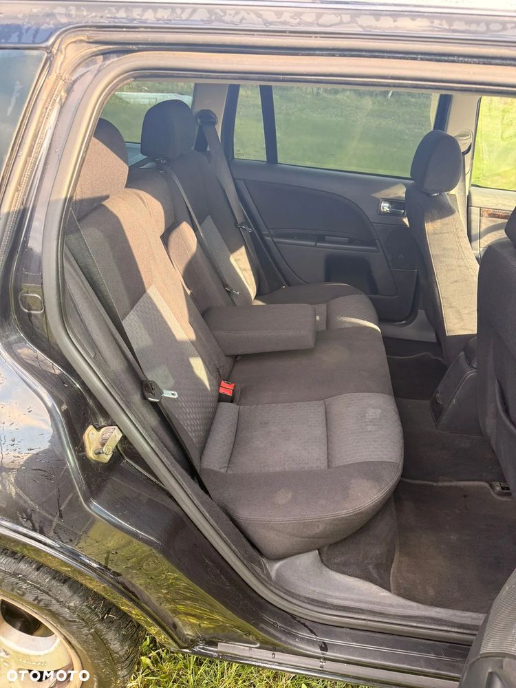 Ford Mondeo 2.0 Ghia - 8