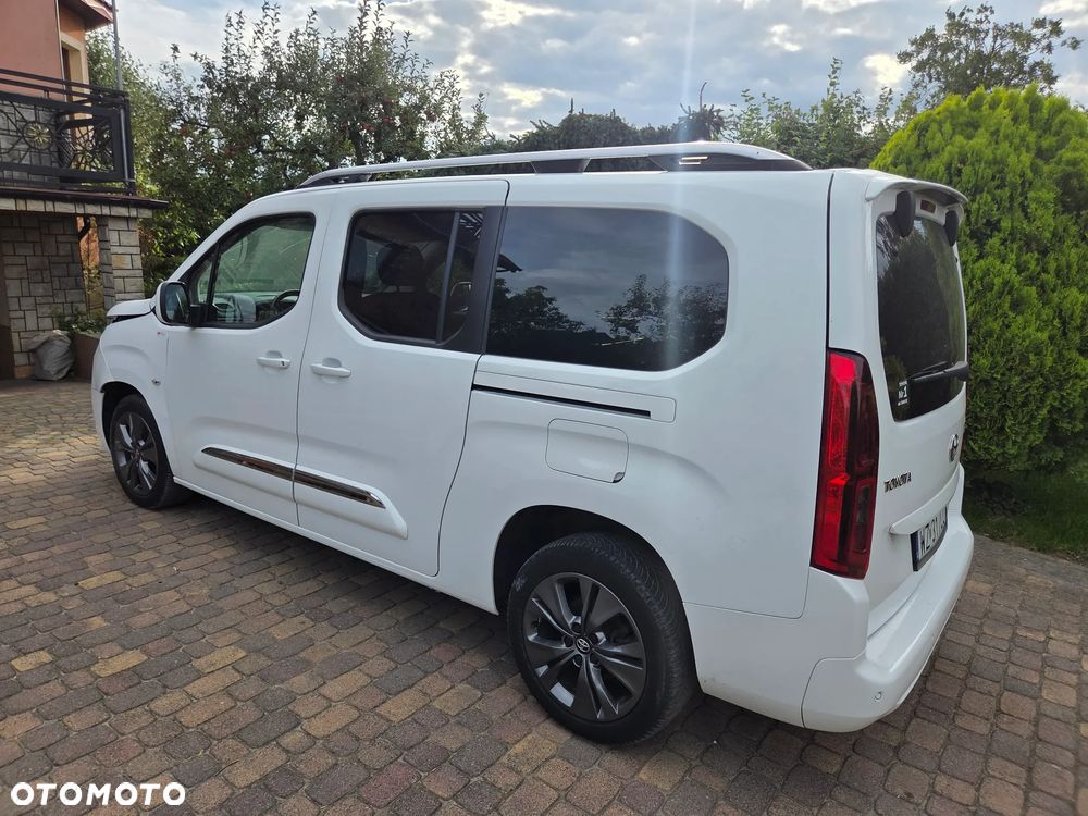 Toyota Proace City Verso Long 1.5 D-4D Family - 1