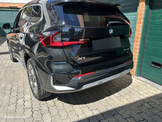 BMW X1 sDrive18i xLine - 19