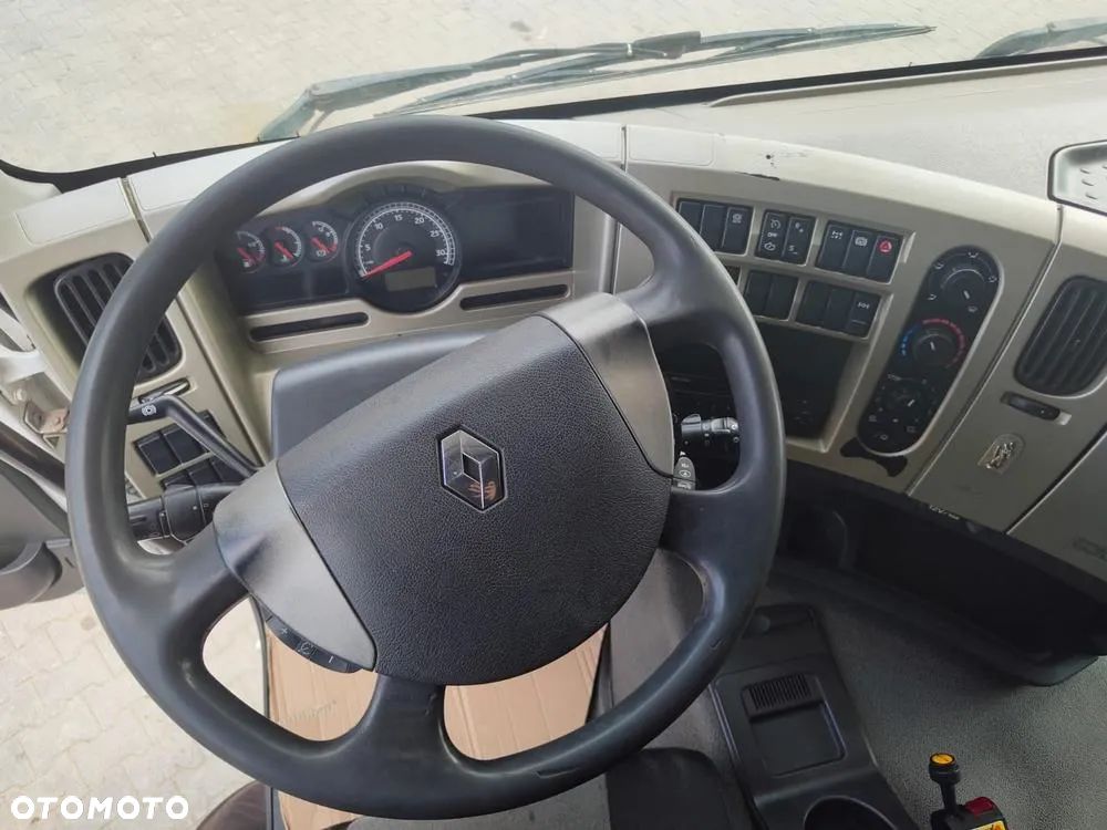 Renault Premium 460 - 10