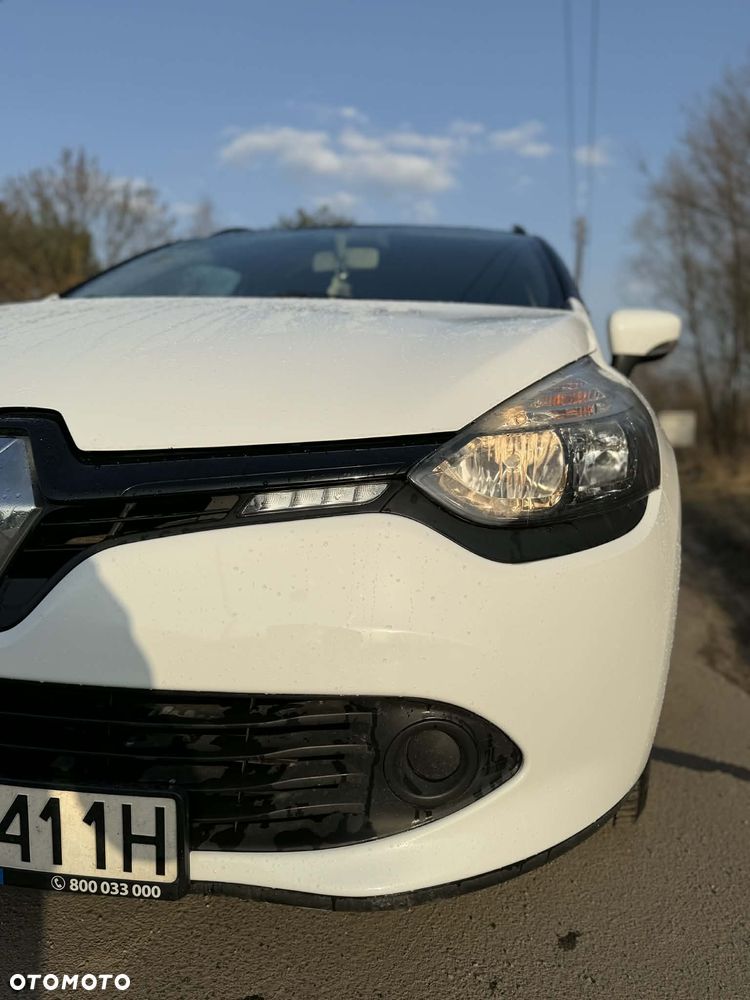 Renault Clio 1.2 16V 75 Life - 14