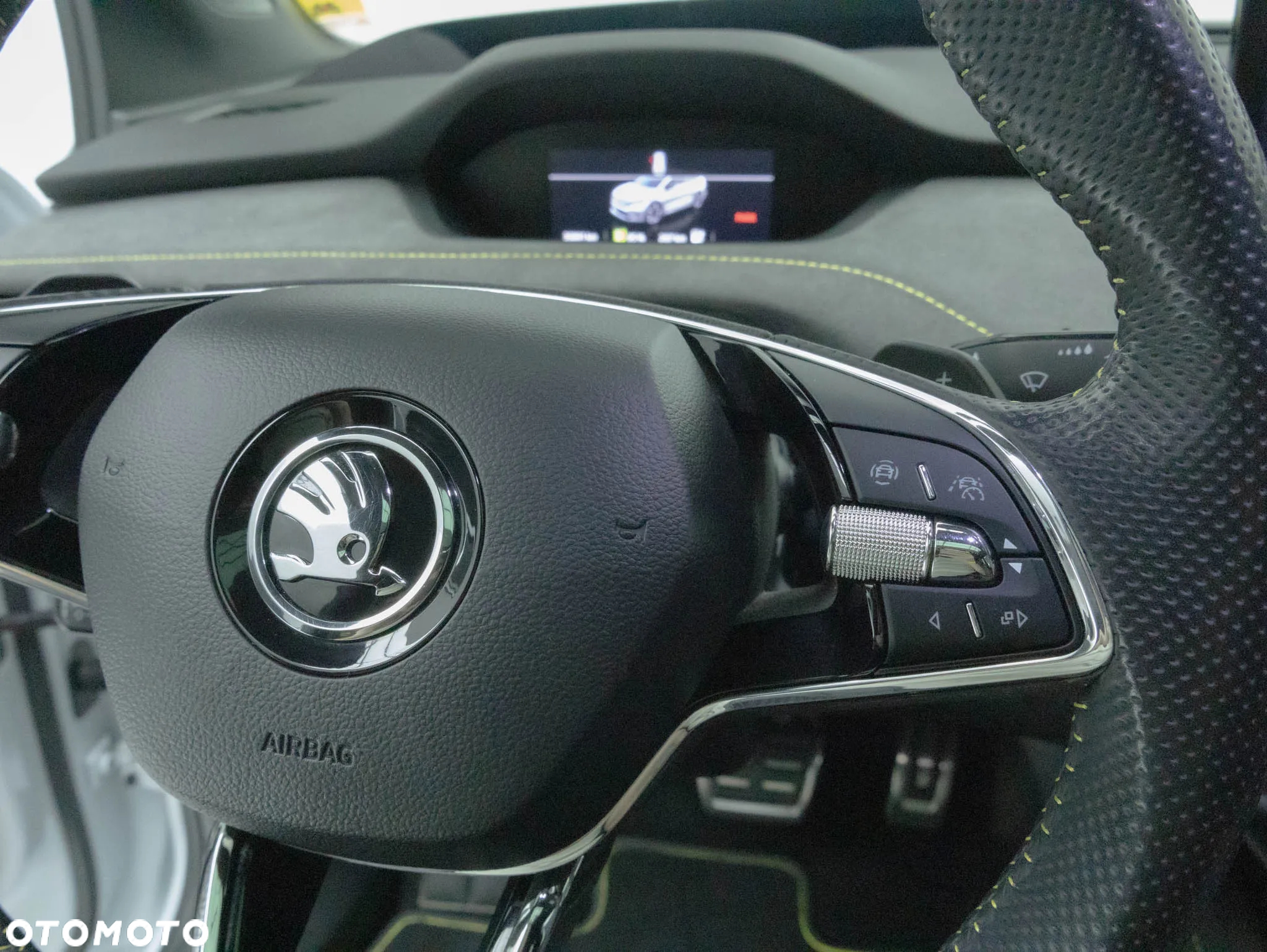 Skoda Enyaq RS 82kWh Maxx - 19