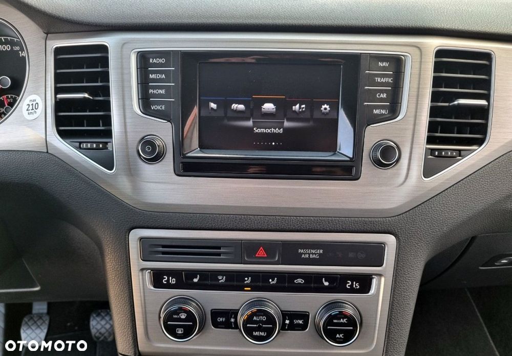 Volkswagen Golf Sportsvan - 31