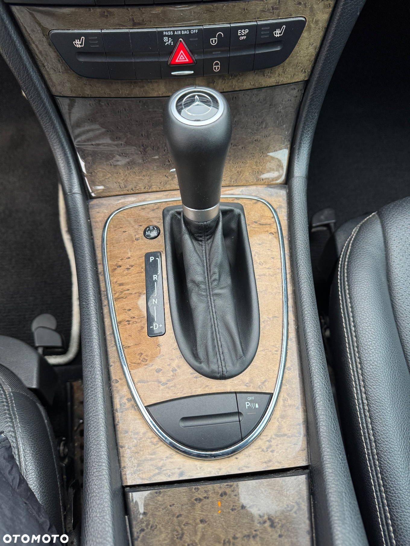 Mercedes-Benz Klasa E - 11