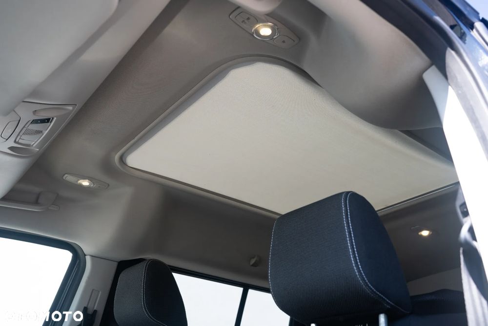 Ford Tourneo Connect - 8