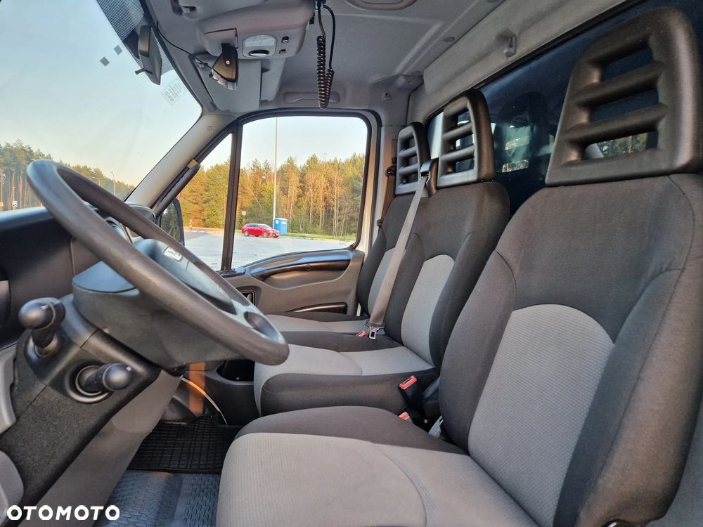 Iveco DAILY BLIŻNIAK - 20