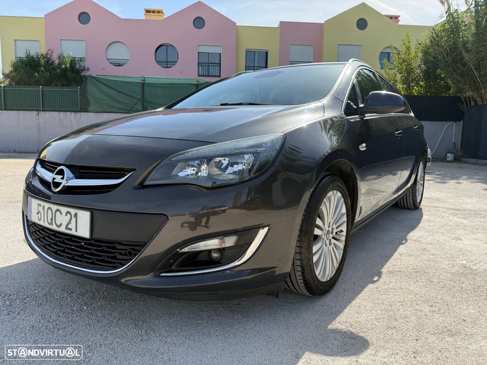 Opel Astra Sports Tourer 1.4 T Sport - 1