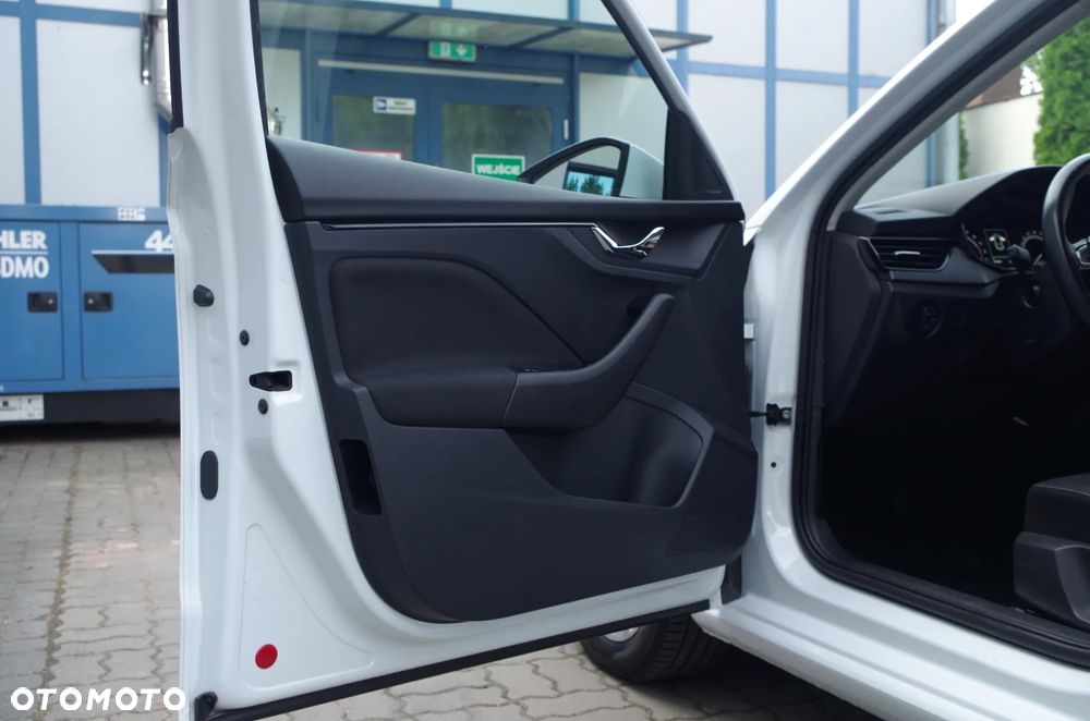 Skoda Scala 1.6 TDI SCR Ambition - 11