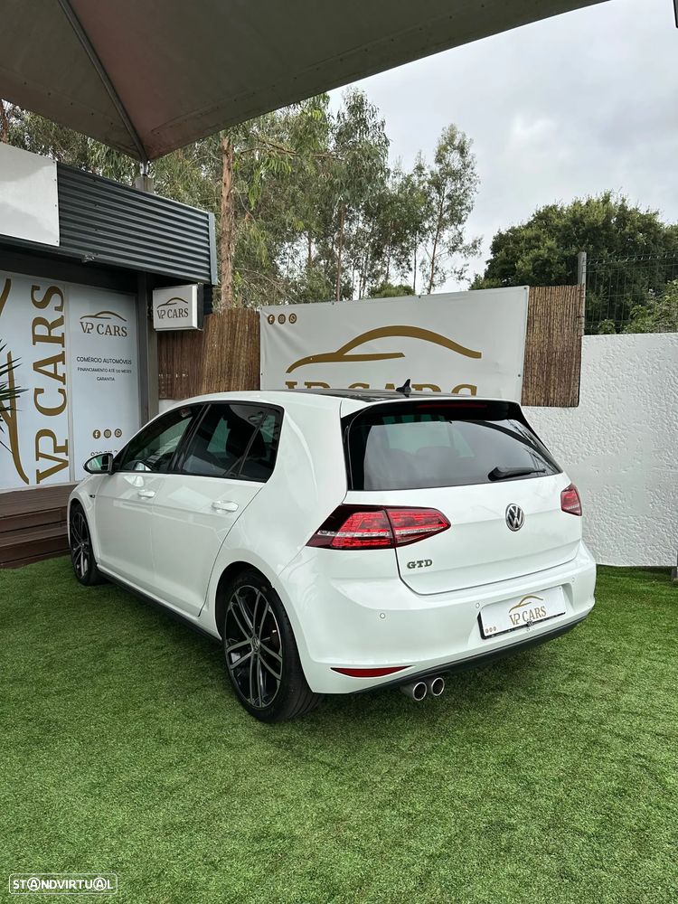 VW Golf 2.0 TDI GTD DSG - 5