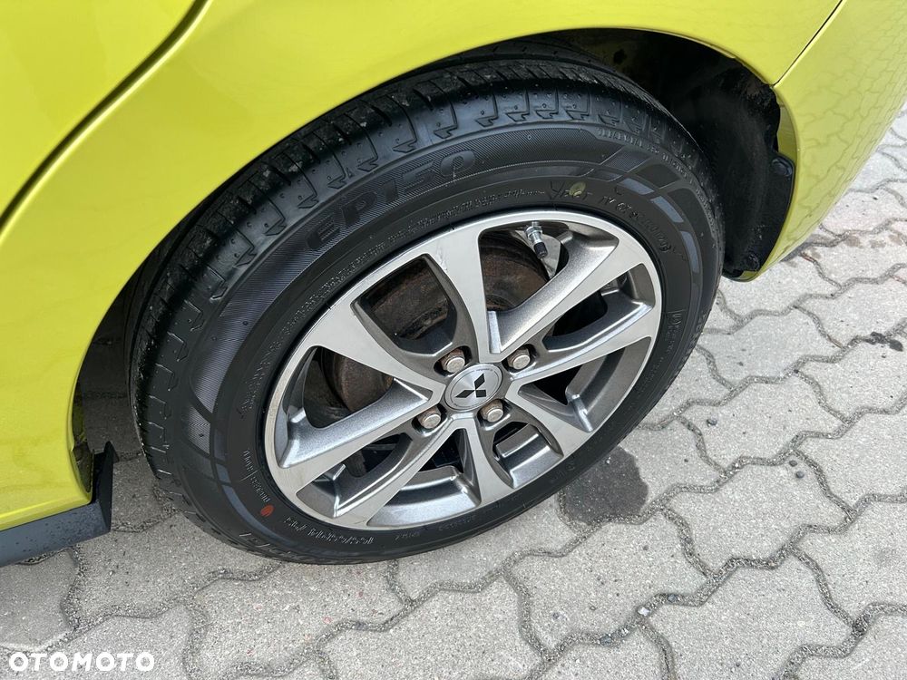 Mitsubishi Space Star 1.2 Clear Tec Color - 15