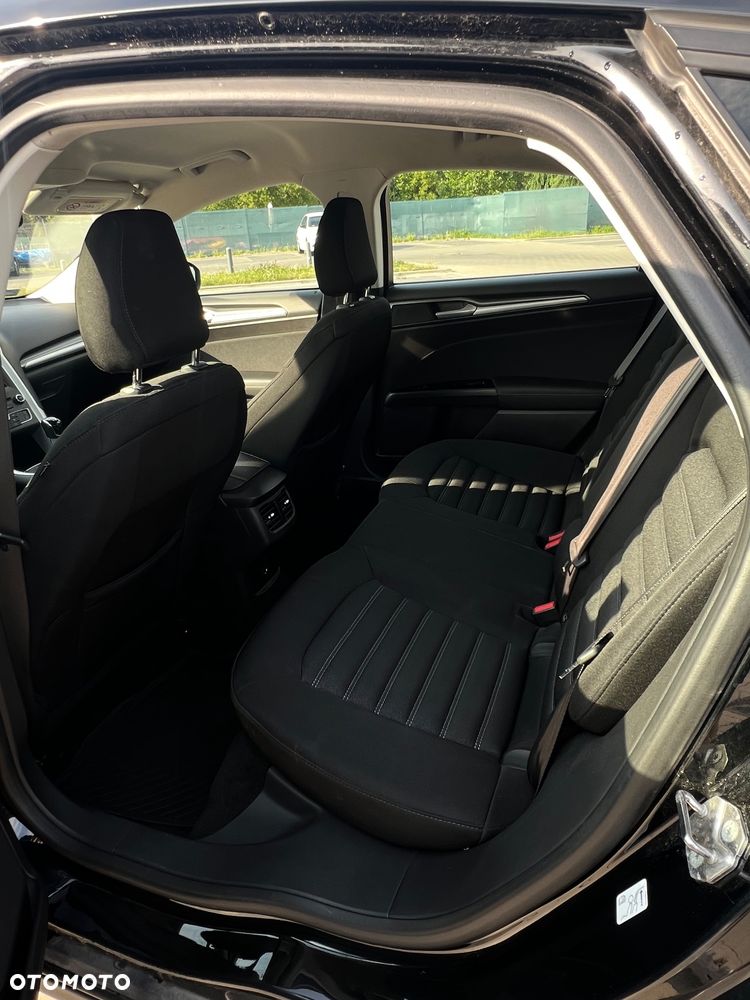 Ford Mondeo 2.0 TDCi Trend - 10