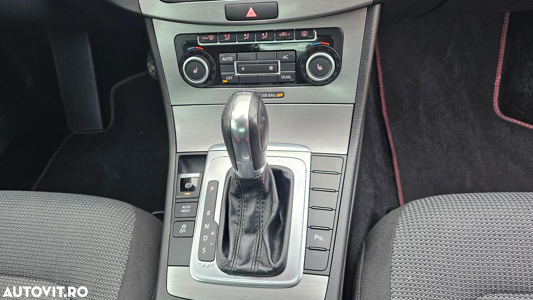 Volkswagen Passat Variant 1.8 TSI DSG Highline - 11