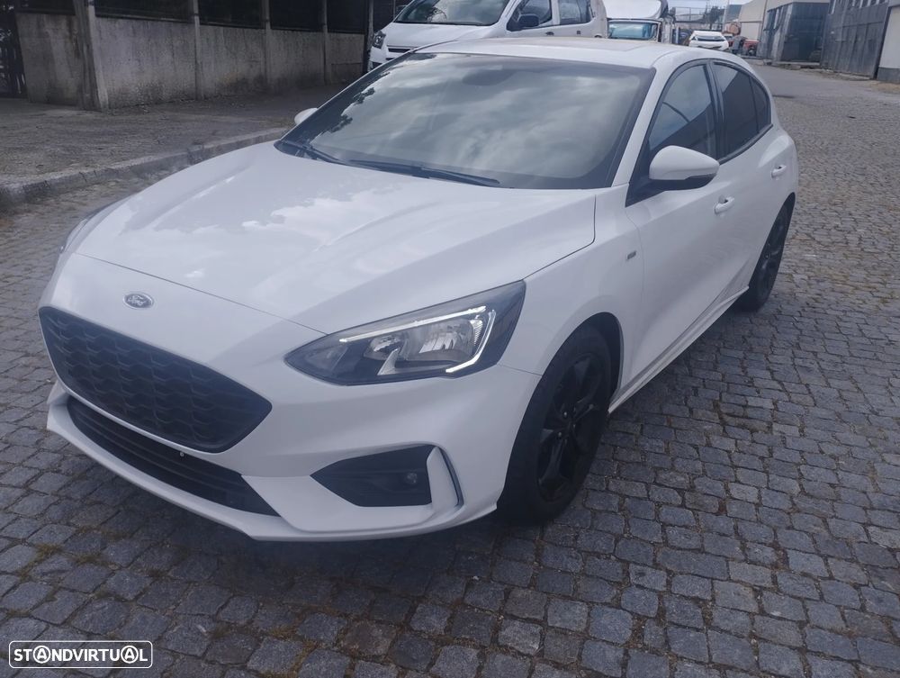 Ford Focus 1.0 SCTi ST-Line - 1