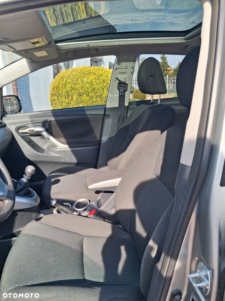 Toyota Verso - 15