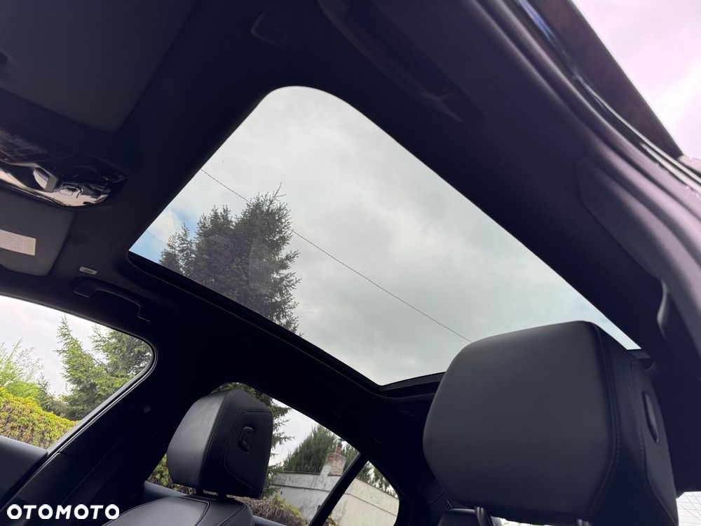 BMW Seria 5 520d xDrive - 22