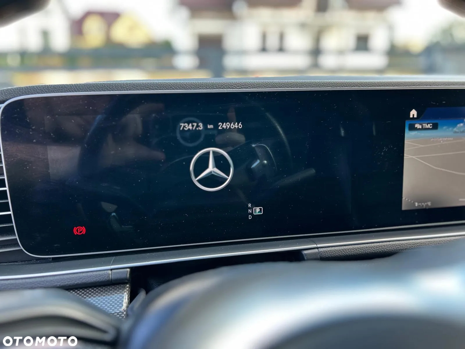 Mercedes-Benz GLE 300 d 4-Matic - 12