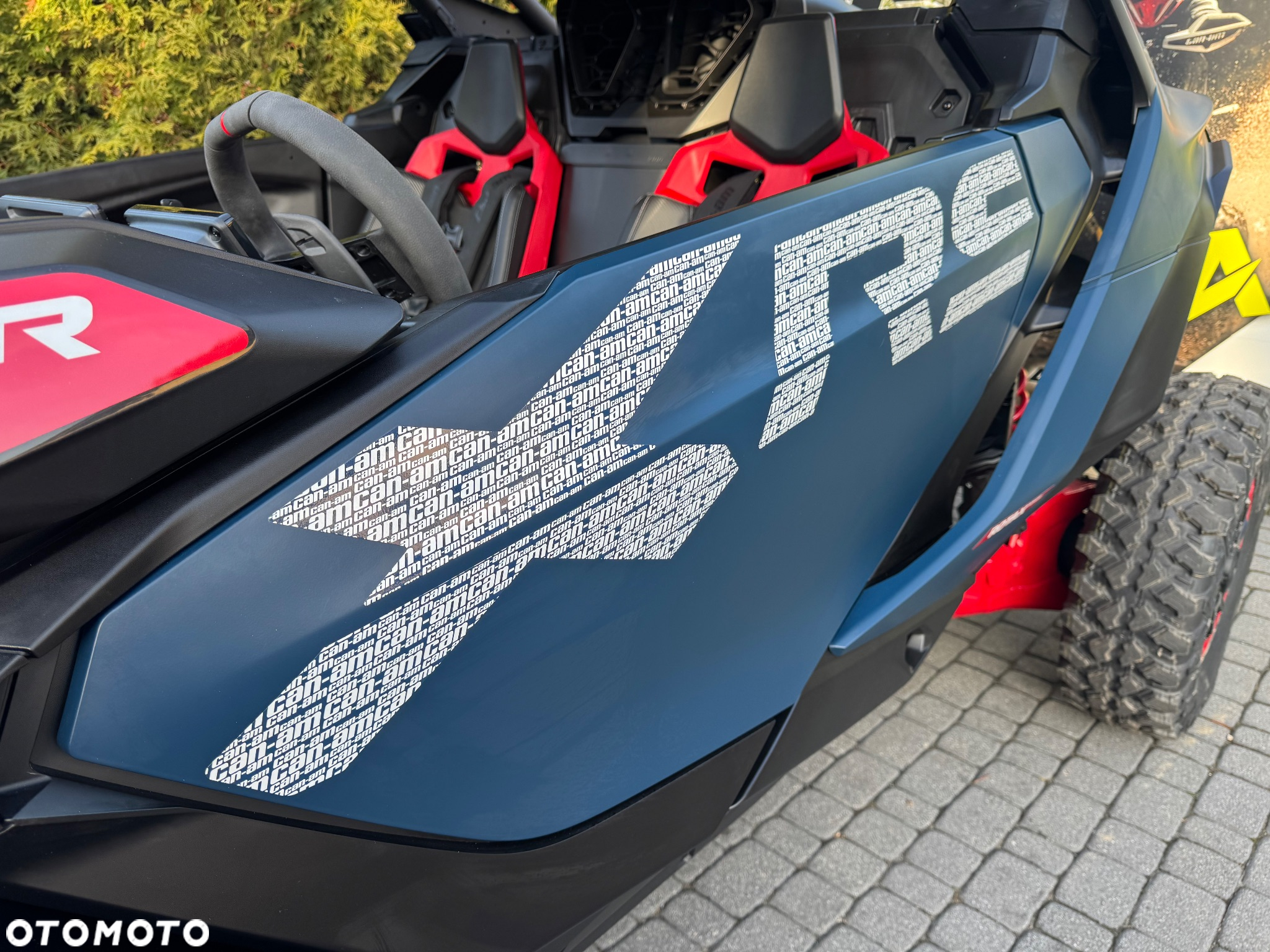 Can-Am Maverick - 7