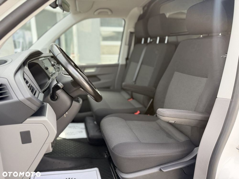 Volkswagen Transporter - 8
