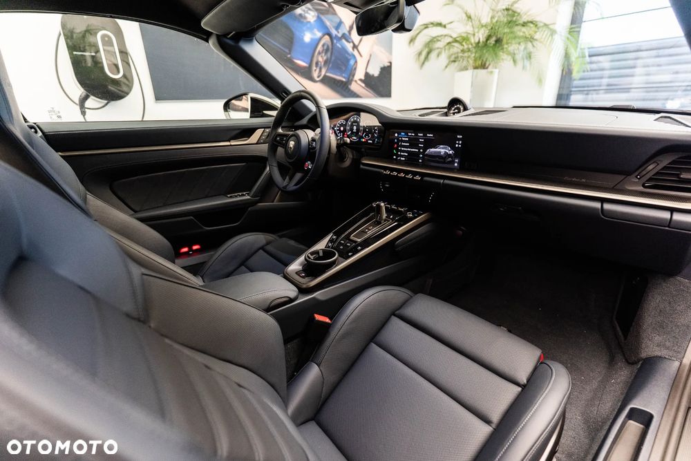 Porsche 911 Turbo S - 14