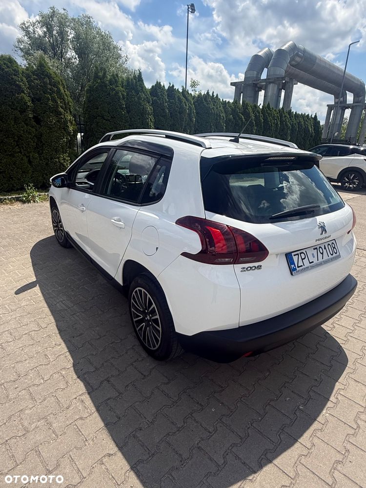 Peugeot 2008 1.2 Pure Tech Active - 5