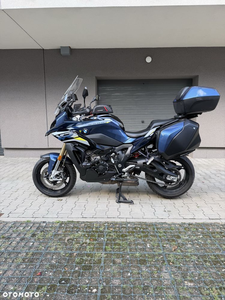 BMW XR - 2