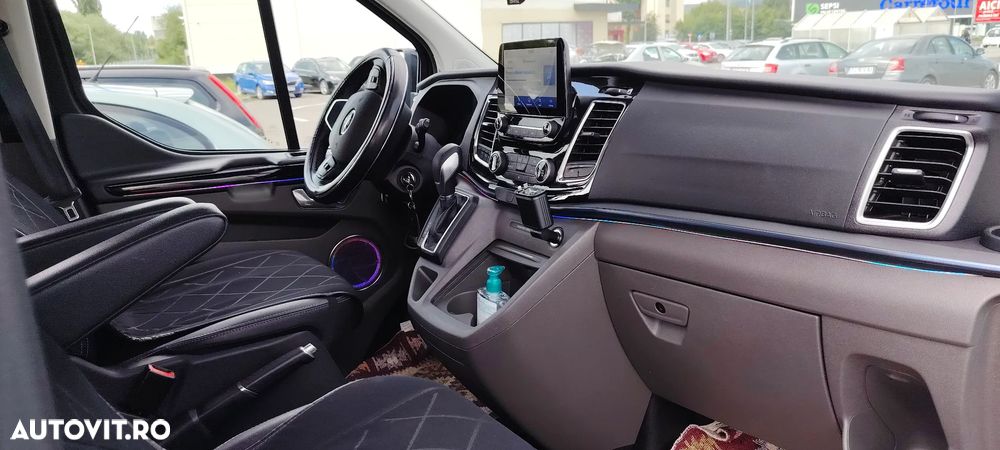 Ford Tourneo Custom Bus 320 2.0 EcoBlue 185 CP L1H1 Active Aut. - 15