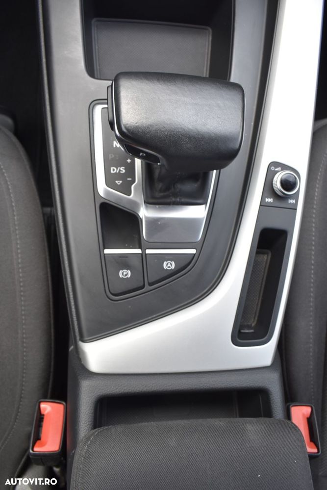 Audi A4 Limuzina - 35