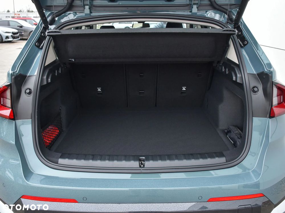 BMW X1 sDrive18d xLine - 11