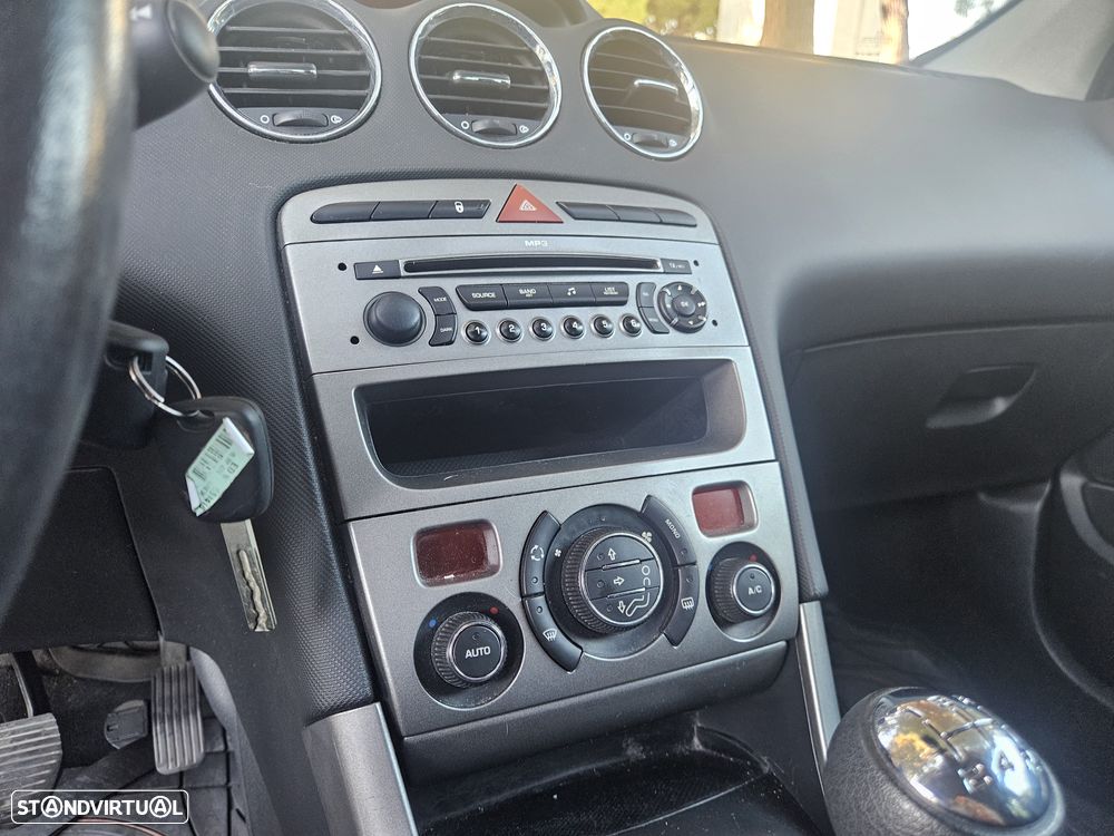 Peugeot 308 SW - 14