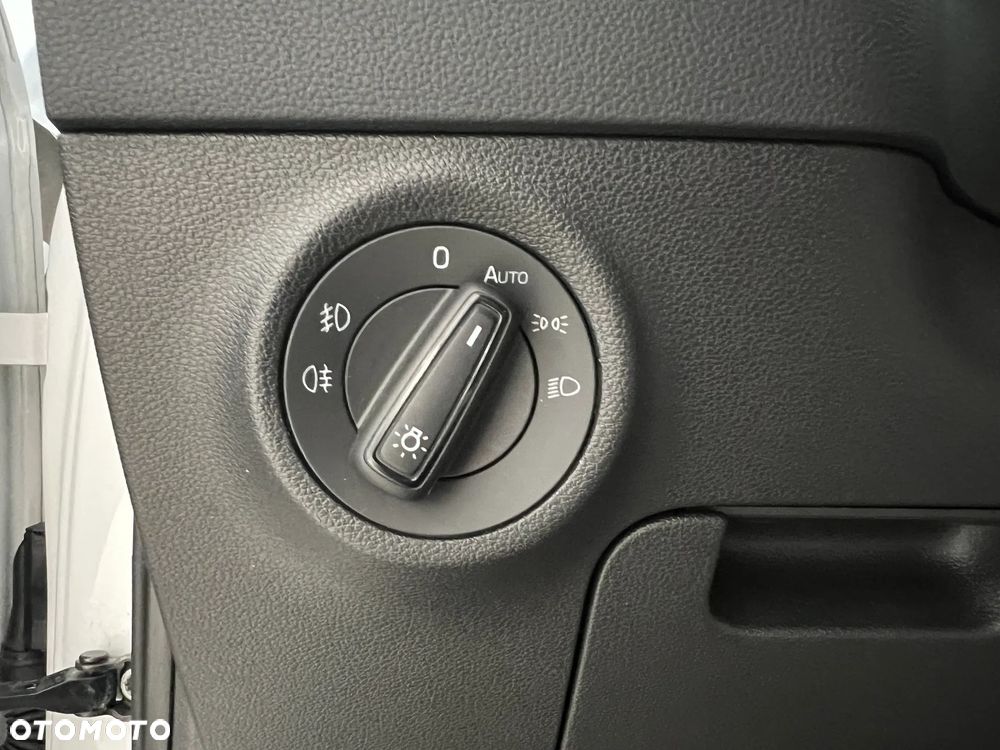 Skoda Karoq 2.0 TDI SCR 4x2 Ambition - 17