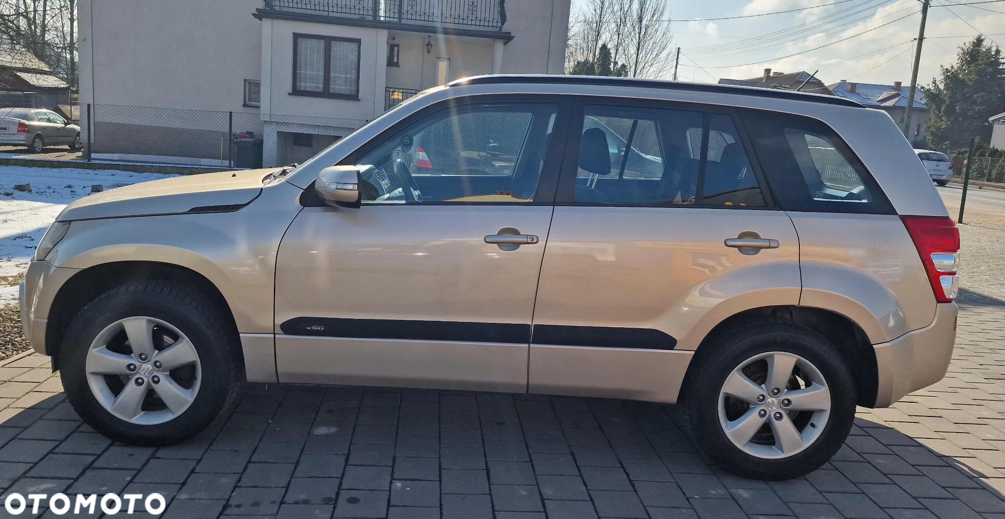 Suzuki Grand Vitara 2.0 Comfort - 4