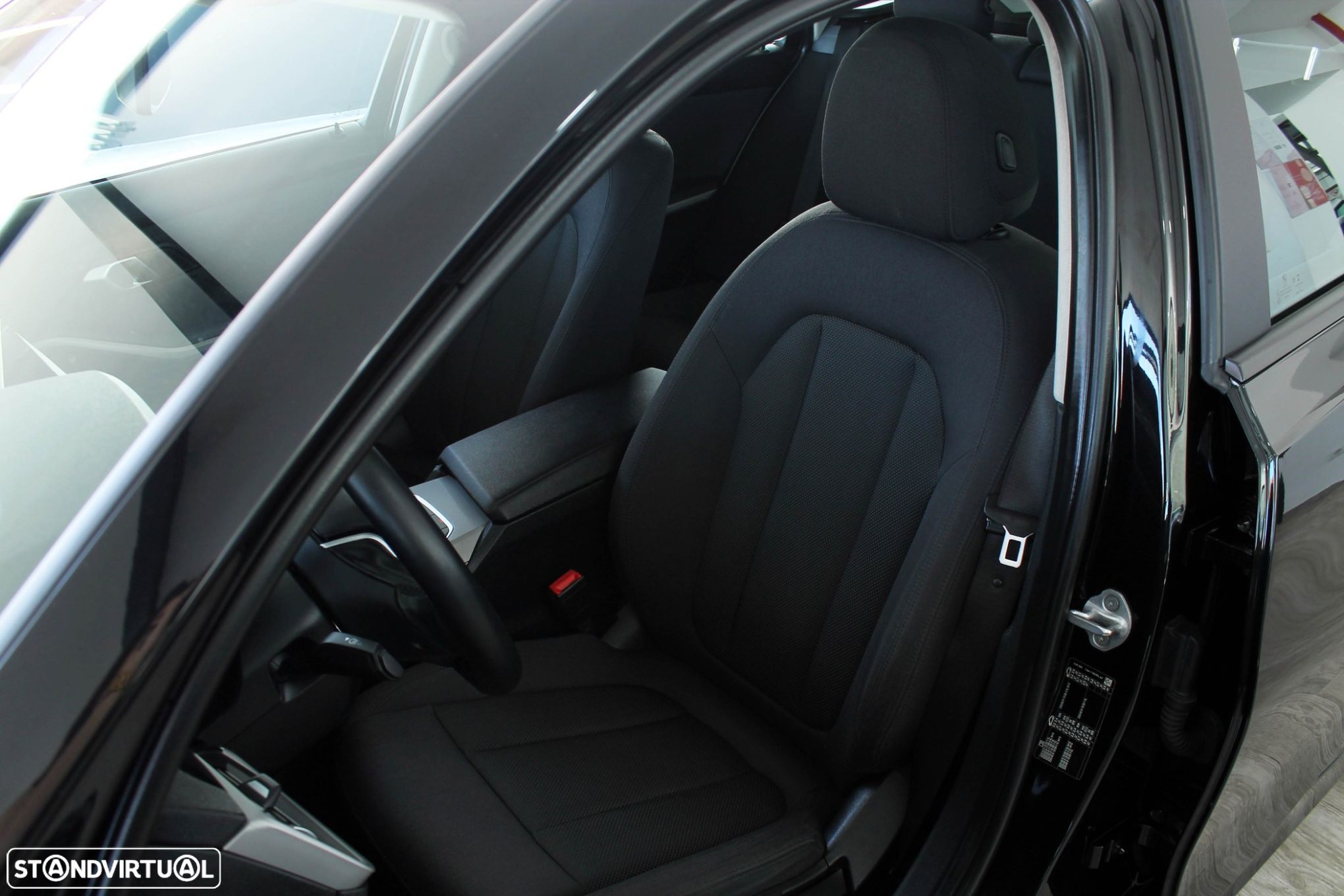 BMW 318 d Touring Auto - 16