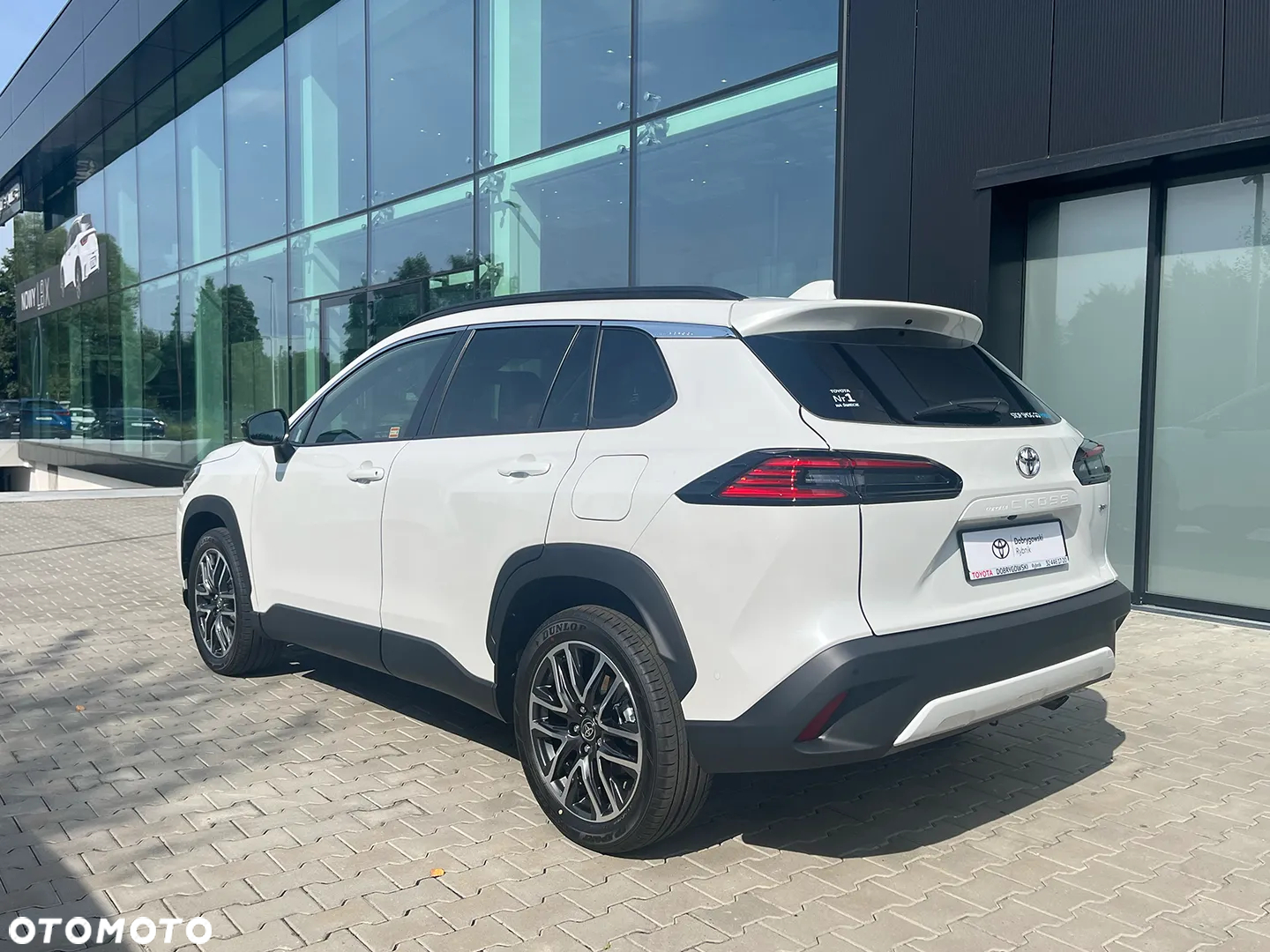 Toyota Corolla Cross 2.0 Hybrid Executive AWD - 4