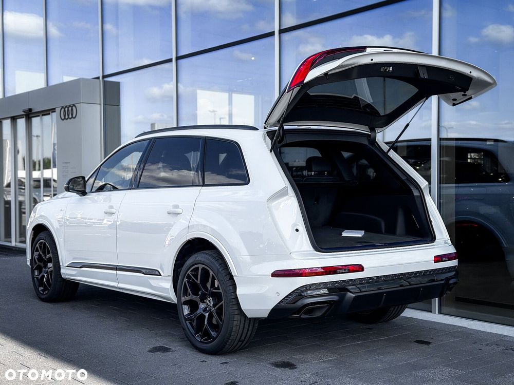 Audi Q7 - 7