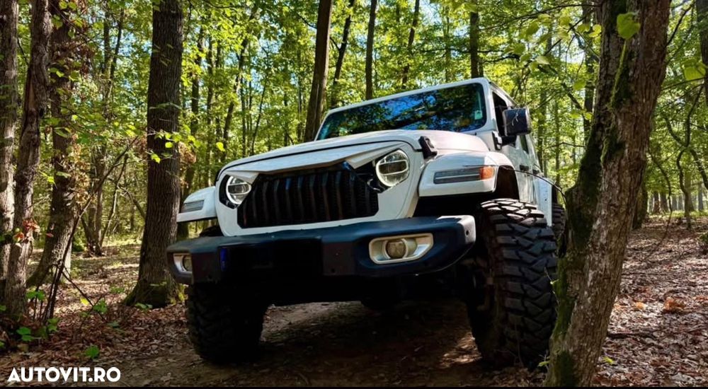 Jeep Wrangler - 5