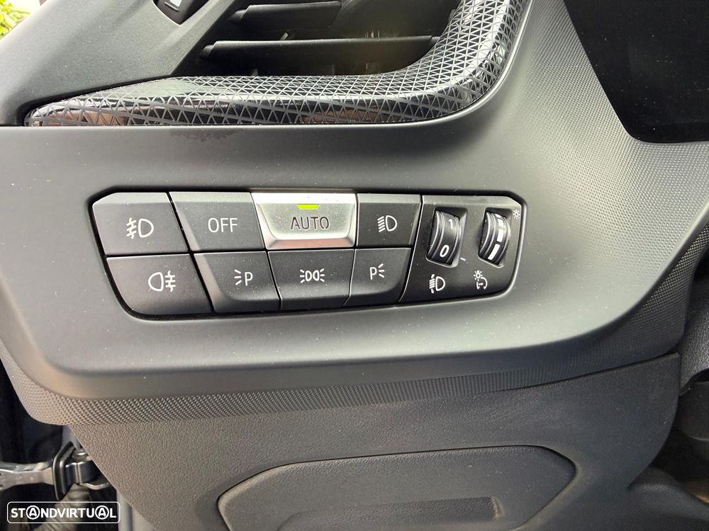 BMW 116 d Line Luxury Auto - 18