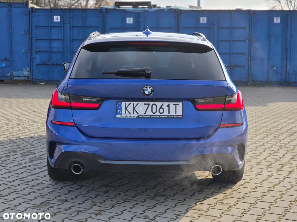 BMW Seria 3 330i xDrive M Sport sport - 6